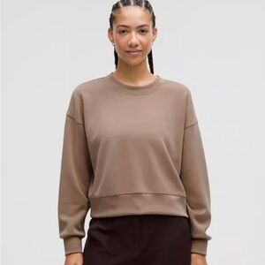 Lululemon cropped oversized crew